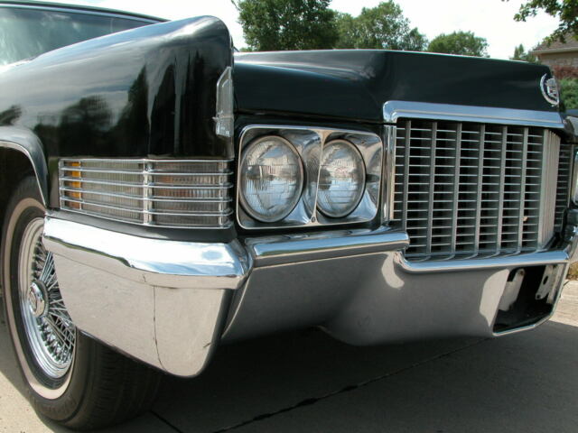 Cadillac Brougham 1970 image number 30