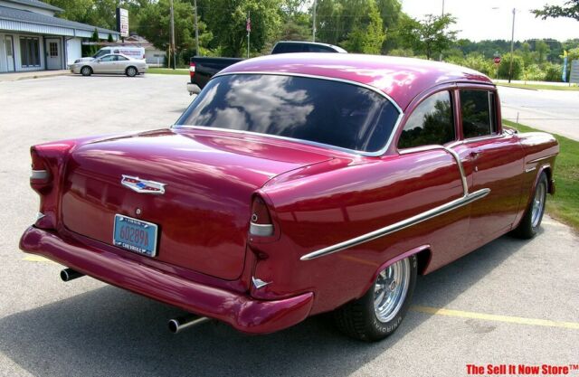 Chevrolet Bel Air/150/210 1955 image number 29