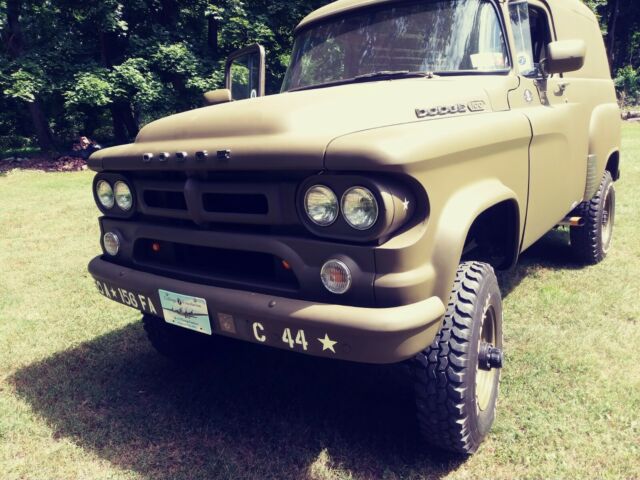 Dodge Power Wagon 1966 image number 2