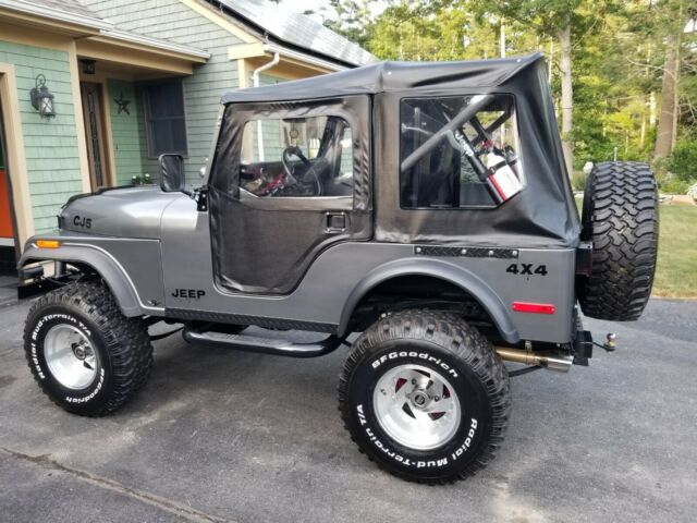 Jeep CJ 1973 image number 28