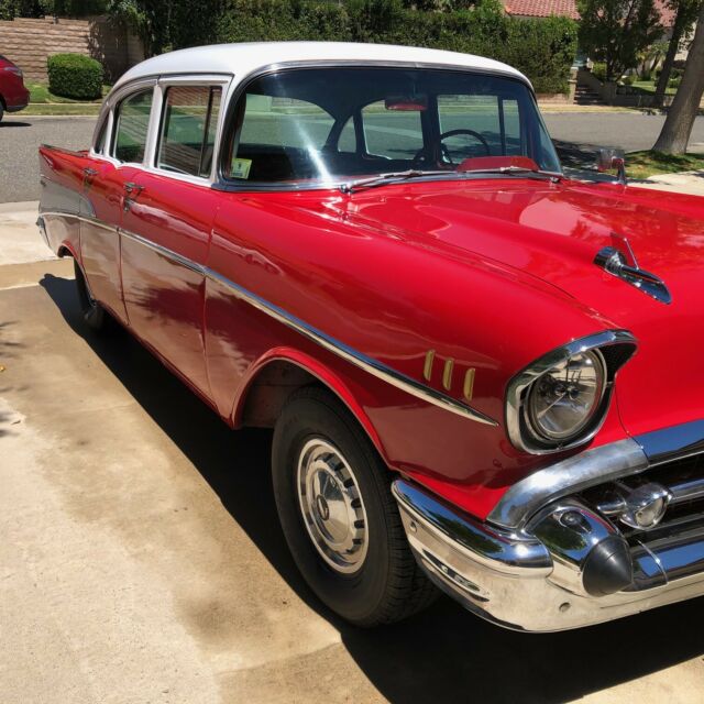 Chevrolet Bel Air/150/210 1957 image number 22