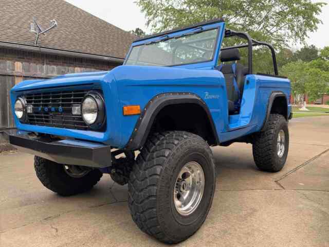 Ford Bronco 1977 image number 17