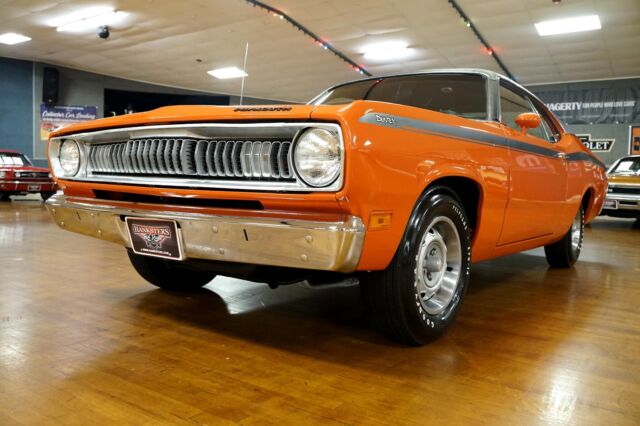 Plymouth Duster 1971 image number 8