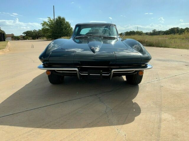 Chevrolet Corvette 1965 image number 19