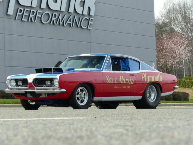 Plymouth Barracuda 1968 image number 2