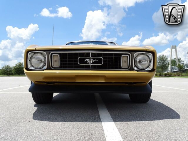 Ford Mustang 1973 image number 16