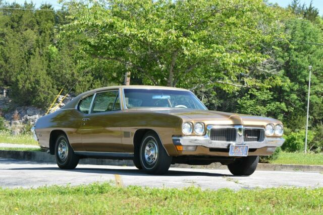 Pontiac Le Mans 1970 image number 4