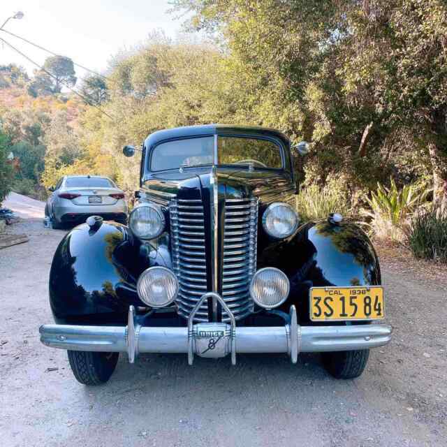 Buick Special 1938 image number 2