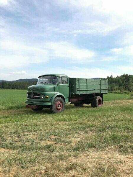 Mercedes-Benz Unimog 1961 image number 22