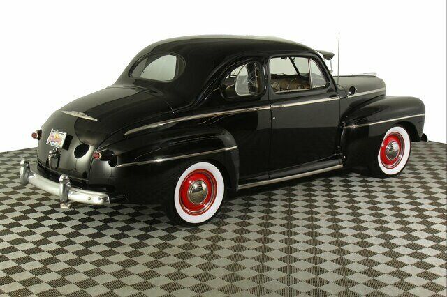 Ford SEDAN COUPE 1948 image number 32