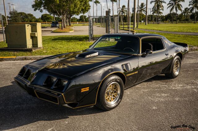 Pontiac Trans Am 1979 image number 2