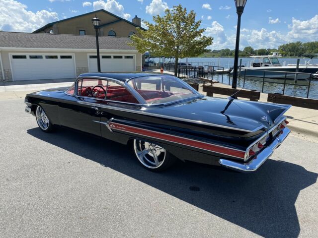 Chevrolet Impala 1960 image number 30