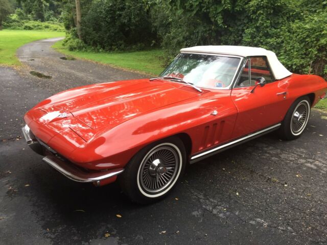 Chevrolet Corvette 1965 image number 0