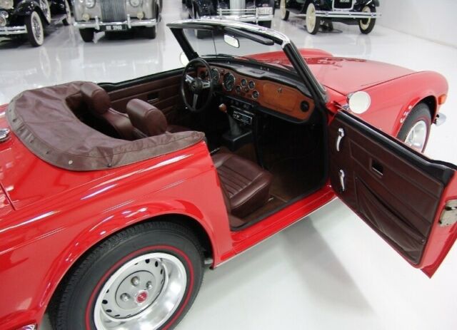 Triumph TR-6 1974 image number 15