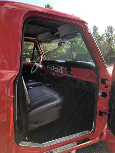 Ford F250 1972 image number 18