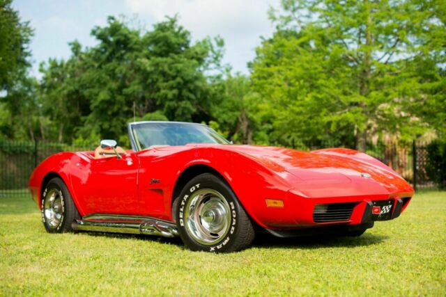 Chevrolet Corvette 1975 image number 38