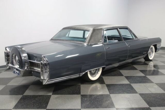 Cadillac Fleetwood 1965 image number 13