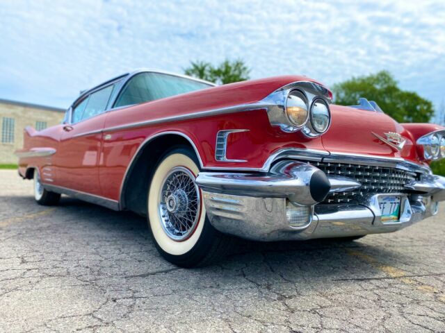 Cadillac DeVille 1958 image number 19