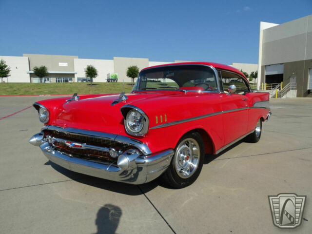 Chevrolet Bel Air/150/210 1957 image number 23