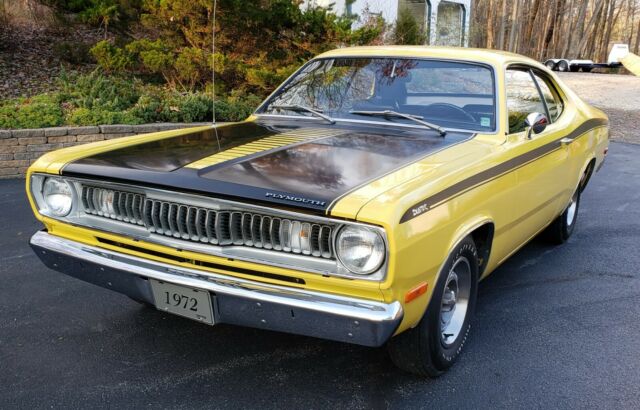 Plymouth Duster 1972 image number 29