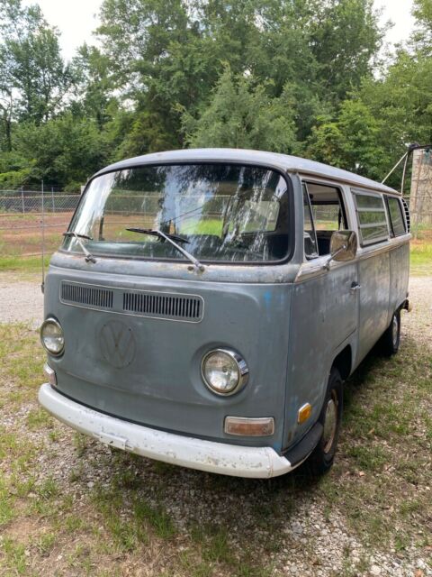 Volkswagen Vanagon 1971 image number 0