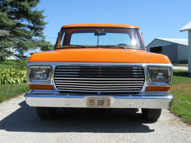 Ford F-150 1975 image number 1