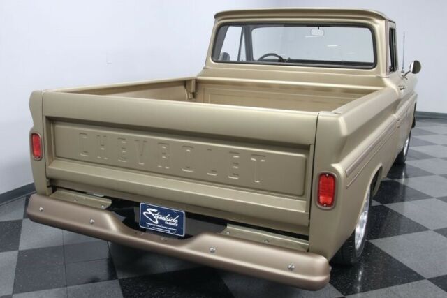 Chevrolet C-10 1965 image number 11