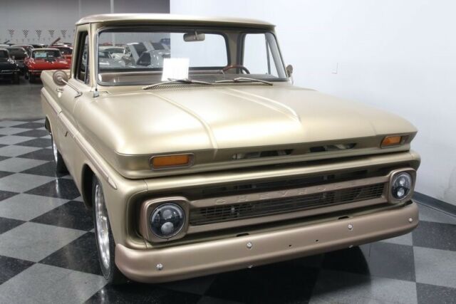 Chevrolet C-10 1965 image number 17