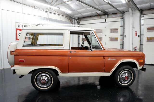 Ford Bronco 1974 image number 18