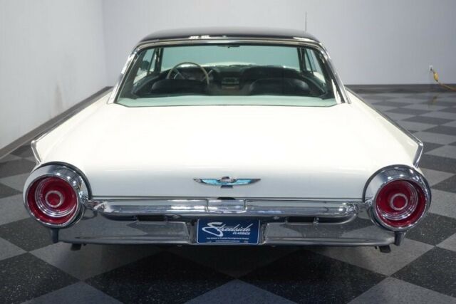 Ford Thunderbird 1962 image number 35