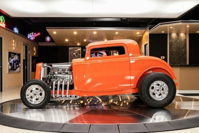 Ford 3 Window Coupe 1932 image number 40