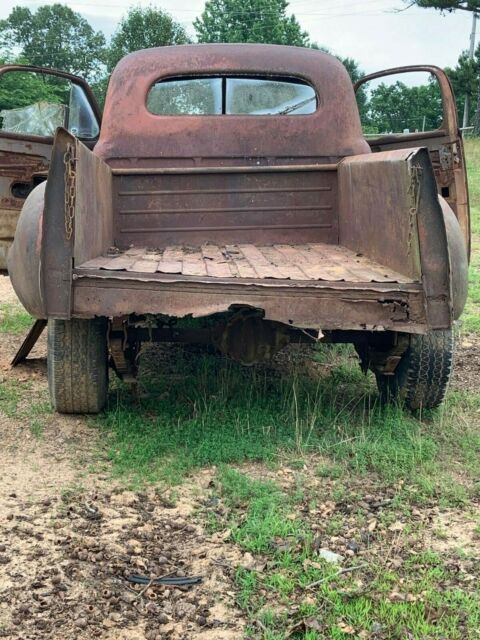 Studebaker 2R10 1950 image number 3