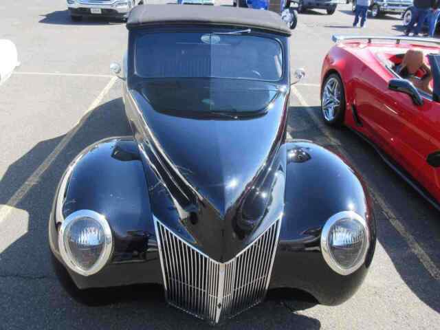 Ford Deluxe 1939 image number 16