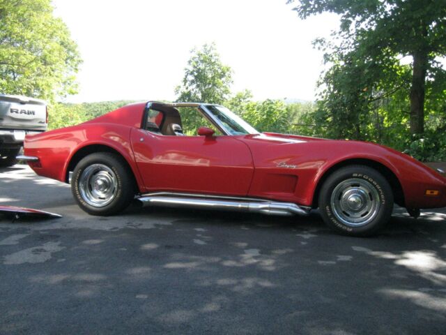 Chevrolet Corvette 1973 image number 2