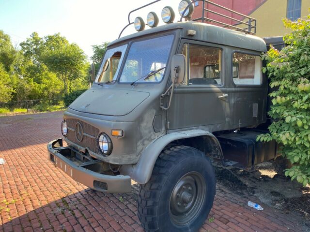 Mercedes-Benz Unimog 1964 image number 12