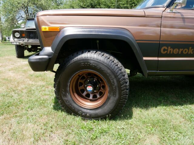 Jeep Cherokee 1979 image number 16