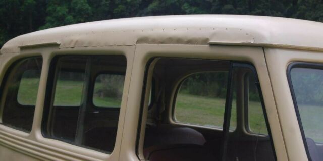 Willys Station Wagon 1949 image number 20