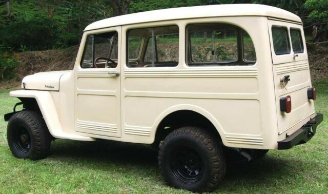 Willys Station Wagon 1949 image number 38