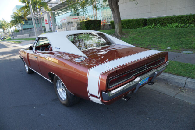 Dodge CHARGER RT 440/375HP V8 2 DR HARDTOP 1970 image number 12