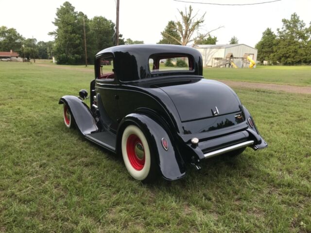 Ford Coupe 1932 image number 27