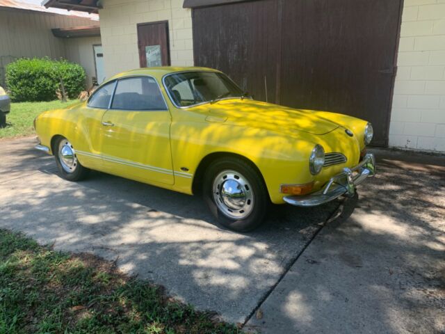 Volkswagen Karmann Ghia 1972 image number 0