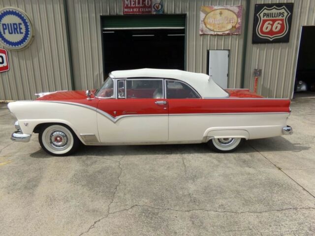 Ford Sunliner 1955 image number 0