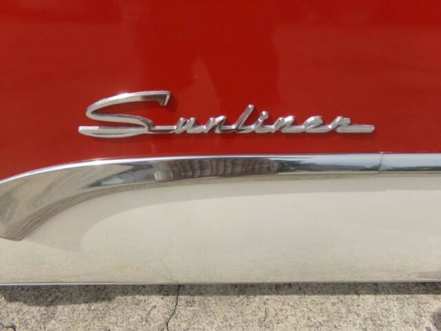 Ford Sunliner 1955 image number 35