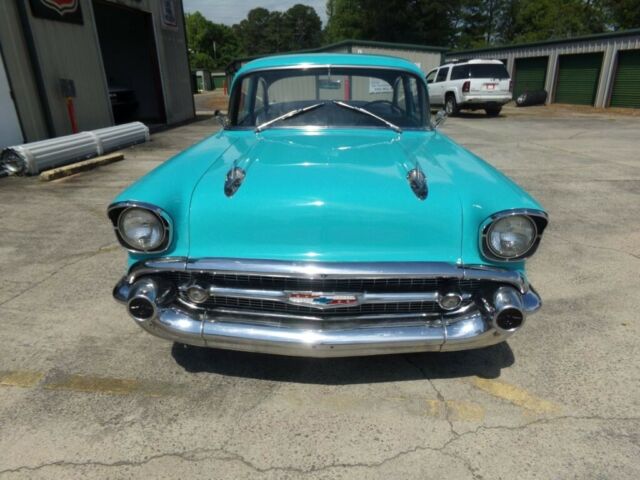 Chevrolet Bel Air/150/210 1957 image number 30