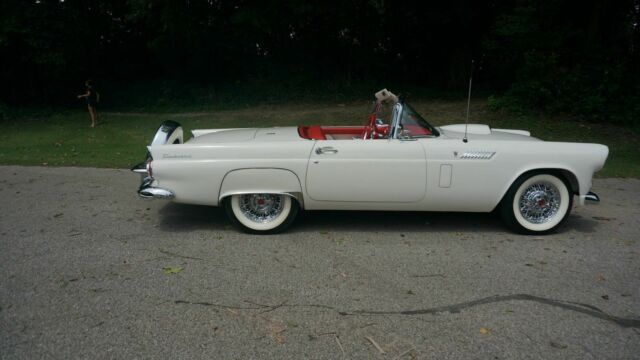 Ford Thunderbird 1956 image number 7