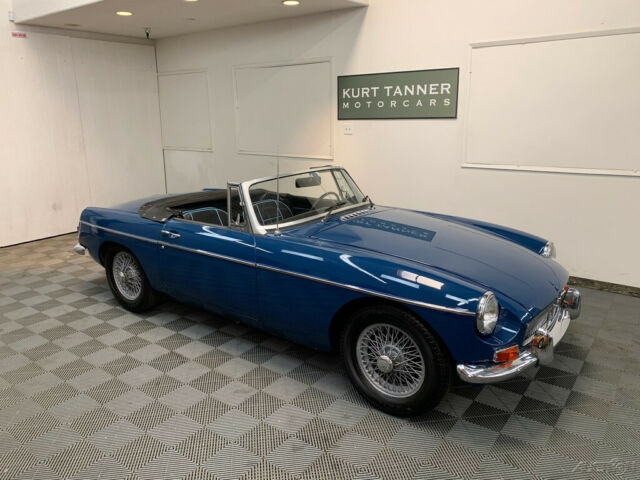 MG MGB 1968 image number 0