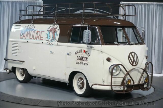 Volkswagen Bus/Vanagon 1957 image number 17