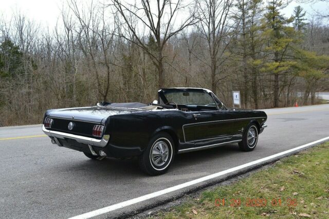 Ford Mustang 1966 image number 13