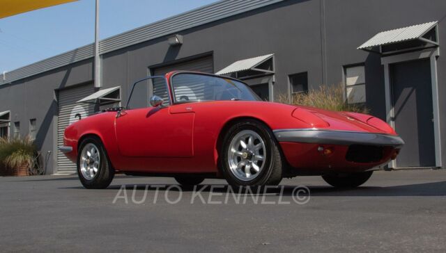 Lotus Elan 1967 image number 10