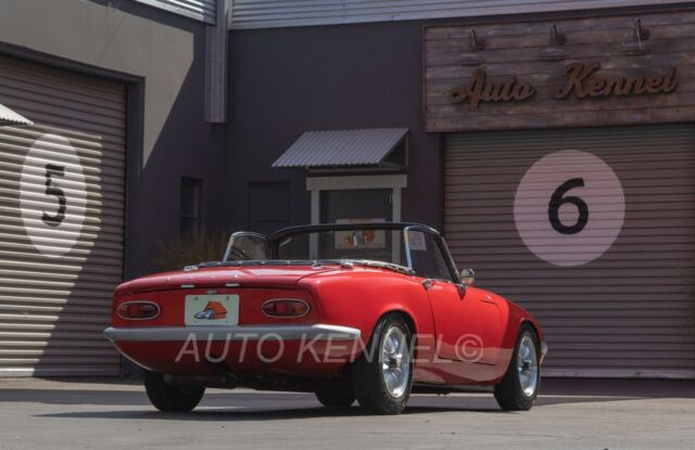 Lotus Elan 1967 image number 14